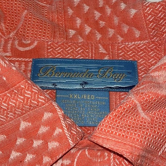 Bermuda Bay 100% Silk Hawaiian Camp Shirt XXL Floral Tribal Print Coral Salmon - Picture 2 of 4